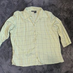 NorthCrest size XL shirt